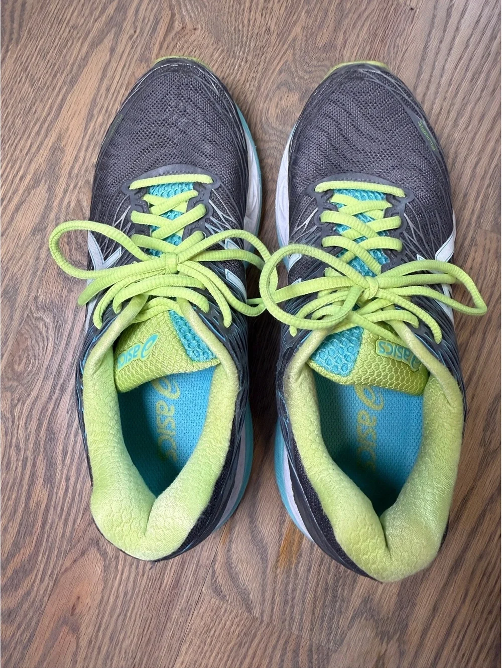 Asics Gel Nimbus 18 Running Shoe Size 7.5